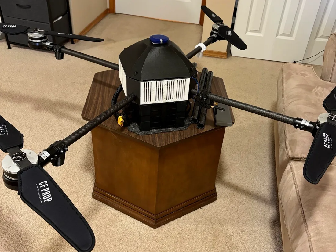Carbon fiber airframe